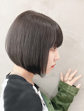 ミモザ(Mimosa) 《Mimosa》前下がりボブ