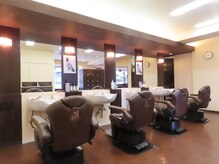 メンズ髪飛アンド美容室南風 中央駅店(GRACE ARTIST TEAM by Men's)の雰囲気（男性のお客様だけの専用空間 ）