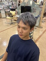 シャンゼ 新阪急ホテル店 ホワイトカラーメンズショート