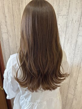 ラグシー(RAGCIE) 【ミナミ】柔らかなオリーブベージュ