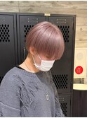 ハンサムショートハイトーンピンクベージュマッシュショート暖色