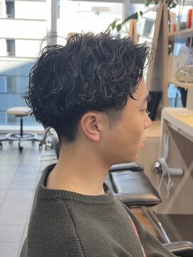 サロンドジョー(salon de joe) メンズカットツイストスパイラルパーマニュアンスパーマショート