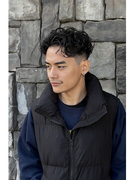 アフューズバイストゥー(Vfuse by StueW) ラルフカール