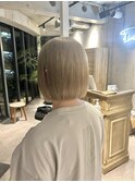 〈Davin中目黒〉ミルクティーベージュとぷつっとボブ