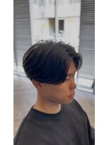 フィッティ(fiti)&nbsp;センターパート毛流れパーマ