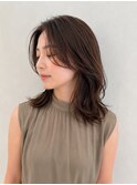 大人可愛いくびれレイヤー×艶感ダークブラウン