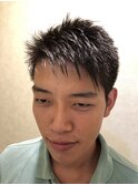 ビジネスカジュアル短髪束感スパイキーショート黒髪暗髪