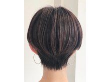ヘアアンドフェイシャル ヴィトリーノ(Hair & Facial Vitrine)