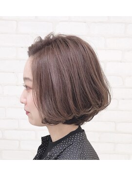 アビリタ(abilita) エアリーボブ×ピンクベージュ