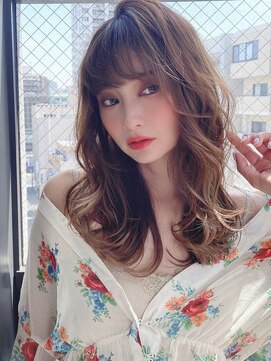 ジーナ 渋谷駅前(Zina) 【Zina　渋谷】イメチェン毛先パーマ耳かけ×フォギーベージュ
