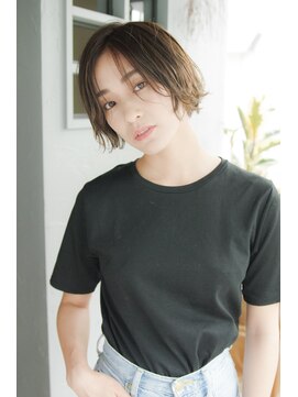 ローレン(Loren) 毛先軽め外はねミックスショート☆「シースルーバング」重軽ロブ