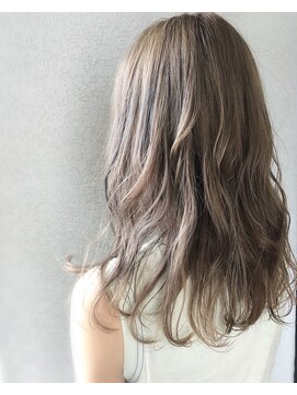 チェルシー CHELSEA 圧倒的透明感☆ホワイティーベージュ