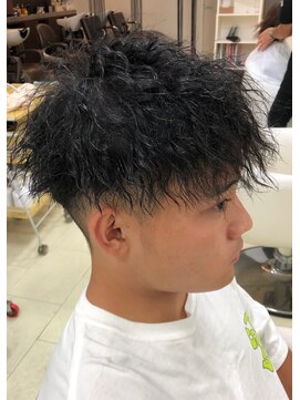 ロンドガルマン 名古屋(Lond GULLMAN) Ryu指名ツイストパーマ