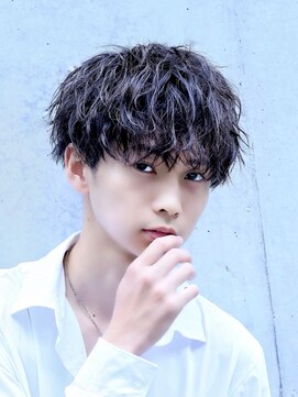 リップス 横浜(LIPPS) 波打ちクールウェーブ