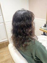ネオリーブ チロル 横浜西口店(Neolive CiroL.)&nbsp;デザインパーマ☆しっかりウェーブ【seira】