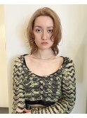 ウォームベージュのショートウルフ
