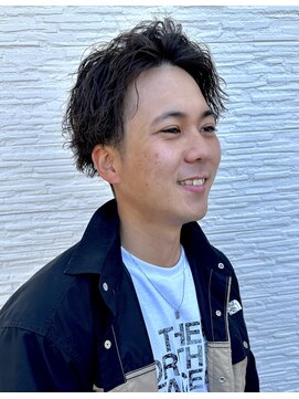 リベル(Re:Bell) ツイストスパイラルパーマ+2ブロック襟足刈り上げ