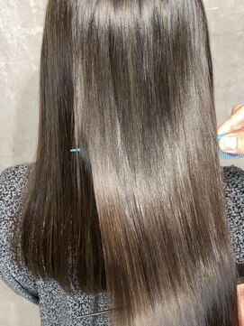 スリー(THREE) 髪質改善トリートメント 縮毛矯正 髪質改善ストレート 酸性