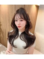 クム(kumu)&nbsp;【kumu】 ロングレイヤー/顔周りカット/栄/名古屋