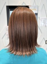 ヘアメイク ジール 羽黒店