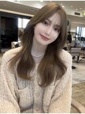 モーヴピンクベージュカラー韓国レイヤースタイル前髪カット