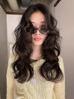 ラジ(Laji)&nbsp;ロングパーマ(下谷　奈渚)