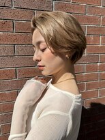 エアー 大阪(AIR)&nbsp;【AIR大阪】山本莉子　Blonde Short