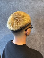 ノーヴァ バイ ボナ 前橋店(nova by bona)&nbsp;ハイトーン×スキンフェードのショートスタイル