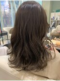 ミルクティーベージュ