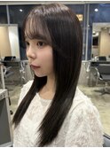 透明感オリーブグレージュ