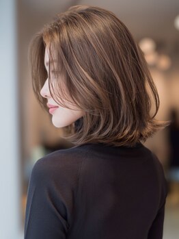 トレース 半田店(TRACE)の写真/HPB AWARD2018~2026BEST SALON注目サロン選出◇白髪ぼかしで生え際の白髪も目立ちにくくオシャレに♪
