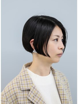 ノード(NODO) リップラインの黒髪ボブ