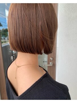 ステイシー(STACY) STACY切りっぱなしボブ×グレージュカラー(那覇小禄 奥武山公園)