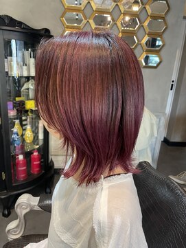 ロックステディ(ROCK STEADY) ハイライト外ハネボブダブルカラーネオウルフ