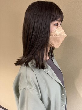 ゼン(Zen.) 透明感アッシュグレー/鎖骨ミディアム/Zen.手塚