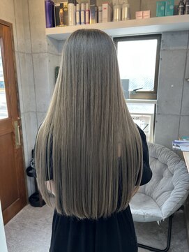 ラグズ 茅ヶ崎(LAGUZ) スーパーロング♪ホワイトミルクティー