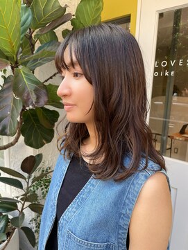 ラベストオイケ(LOVEST OIKE) 前髪ありのミディアムレイヤースタイル/Erika