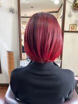 美容室 メザミー MESAMIES 大人可愛いスカーレット小顔ワンサイドショートボブ