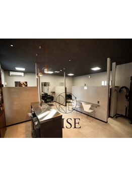 【西18丁目駅徒歩2分/円山裏参道】個室/マンツーマン施術で周りを気にせず自分だけの時間を過ごせます。