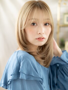 カバーヘア ブリス 上尾西口店(COVER HAIR bliss) 顔まわりレイヤーハイトーンカラーセミディh3上尾10代20代30代