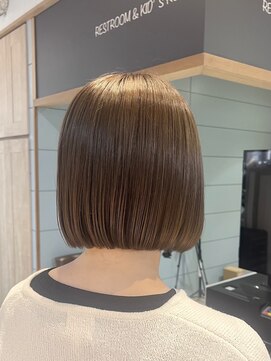 プラグ バイ ネオリーブ(plug by neolive) 小顔×髪質改善[髪質改善/縮毛矯正/韓国]J