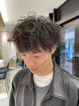 ステアケース 武蔵小杉店(stair:case) シャドウパーマ style book