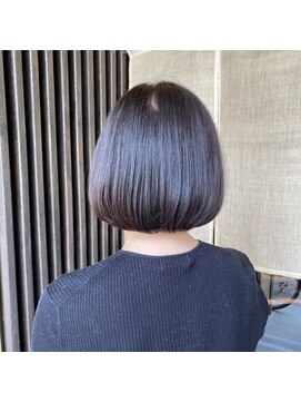 イニ 姉小路(ini) 【丸山】大人ボブ/ショートボブ/丸みボブ/艶髪