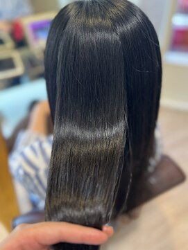 パフューム バイ アフロート 松戸八柱(Perfume by afloat) 縮毛矯正