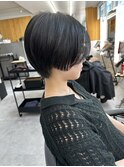 アラサーアラフォーウェット感ウルフカットエアリーショート
