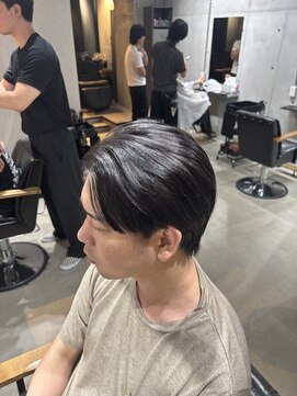 ブルニール 心斎橋(BLEUNIR) 韓国風センターパートメンズウルフ縮毛矯正ストレートパーマ