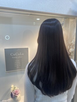 ククラ(CuCuLa)の写真/『伸ばす』ではなく『蒸す』という新発想！髪に負荷をかけすぎることなく、驚きの質感ストレートを実現