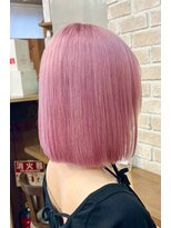 レプリカ 戸塚(Replica) ボブ×ハイトーンピンク