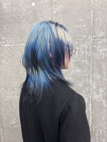 オーン 渋谷(OOn) ブルーのデザインウルフ