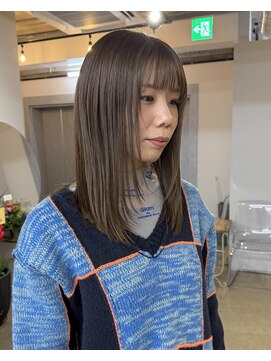 リラクオーレ 三宮 元町(LIRA CUORE) ミディアムレイヤー